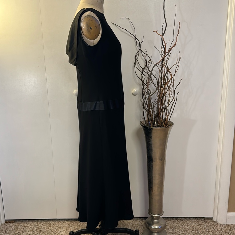 Evan Picone black sleeveless midi cocktail dress with liner - Picture 7 of 8
